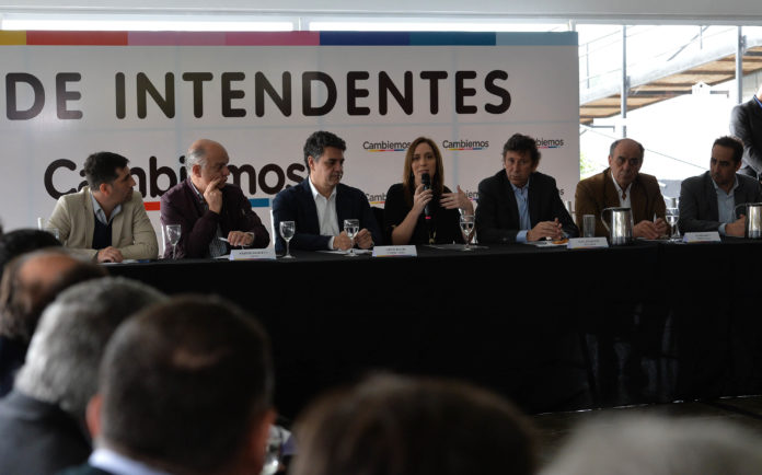 Tope a las reelecciones: los intendentes de Juntos salen a pedir un mandato más