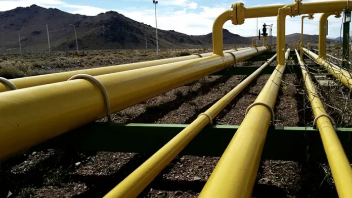 Petroleras reclaman deuda de $30.000 millones por atrasos en los pagos del Plan Gas