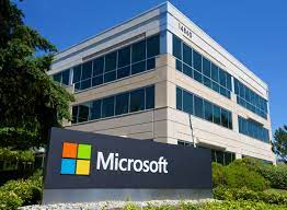 Microsoft se suma a la ola de despidos en las tecnológicas: hecha  10.000 empleos