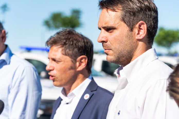 Kicillof y Passaglia durante una visita del gobernador a San Nicolás. (Prensa Municipio SN)